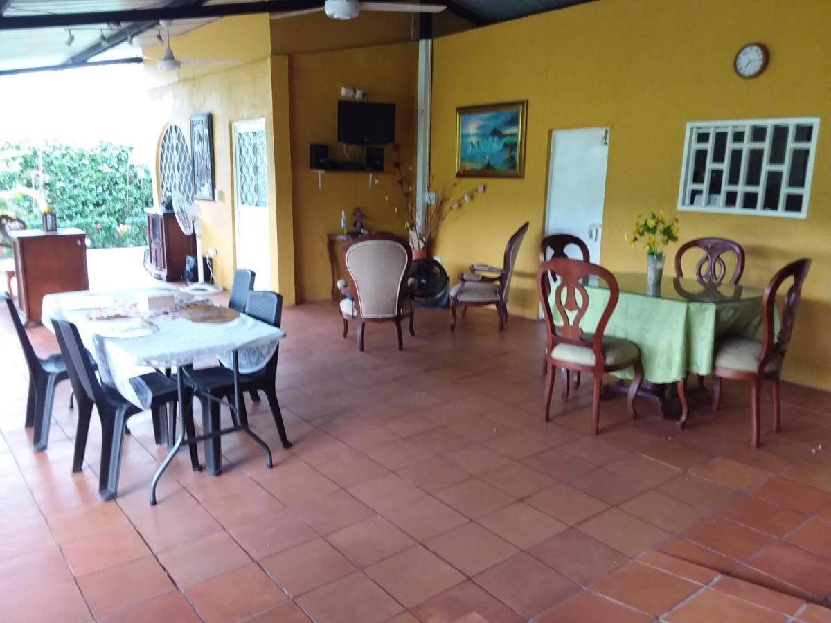 Bed and Breakfast C&H Casa Campestre El Oasis Ricaurte Girardot Zewnętrze zdjęcie